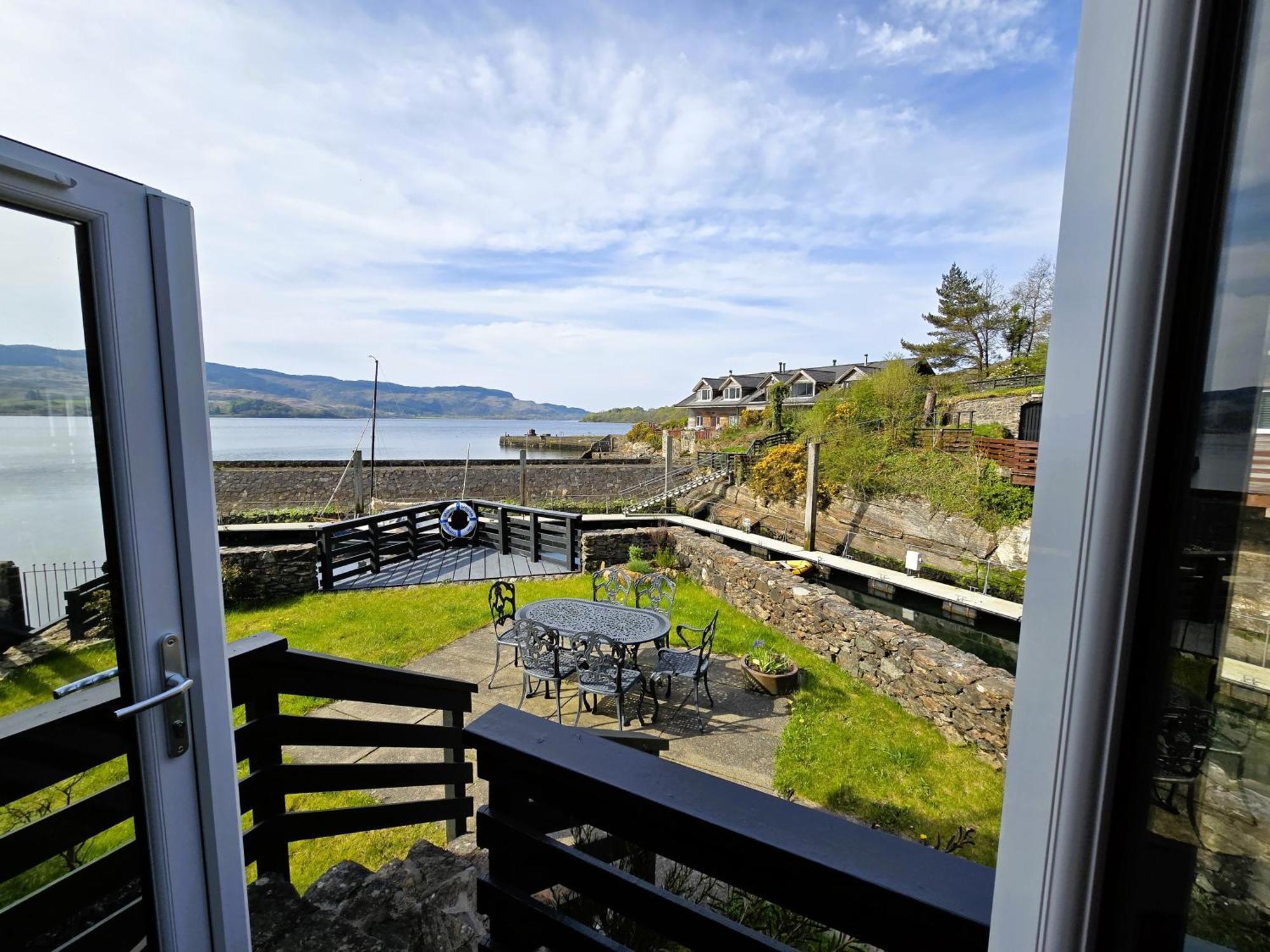 Melfort Pier & Harbour Resort Kilmelfort Extérieur photo